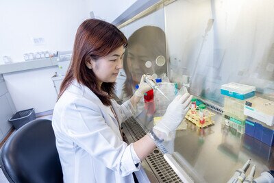 Professor Stephanie Ma